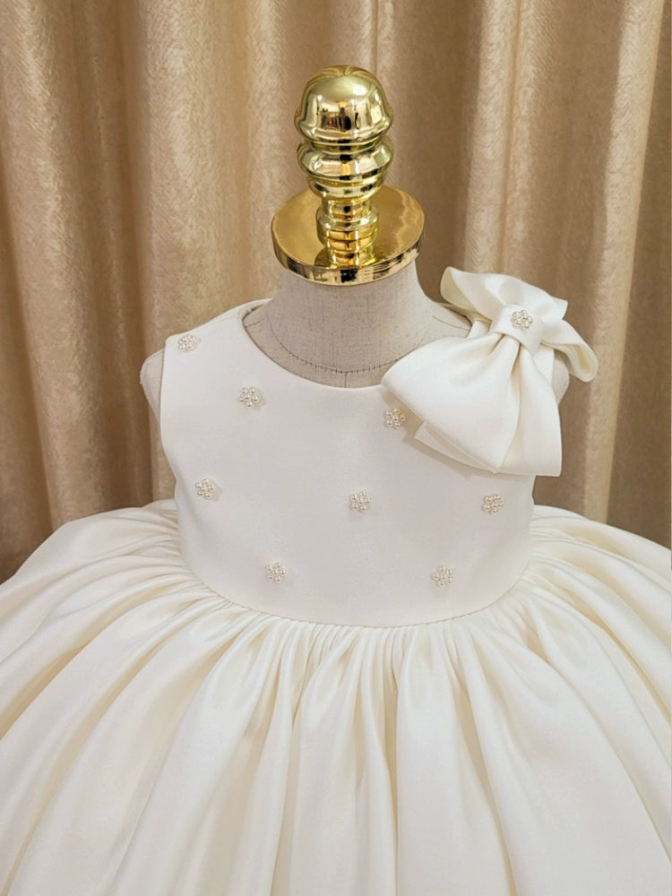 Princess White Satin Back Zip Baptism Bow(s) Tea Length Sleeveless Ruffle Sleeve Round Flower Girl Dress